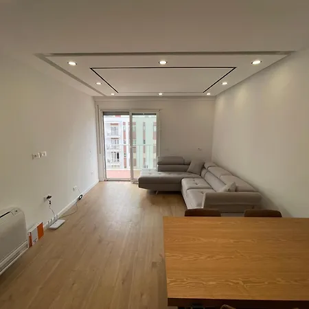 For Rent Astir Near Aeroport Daire *